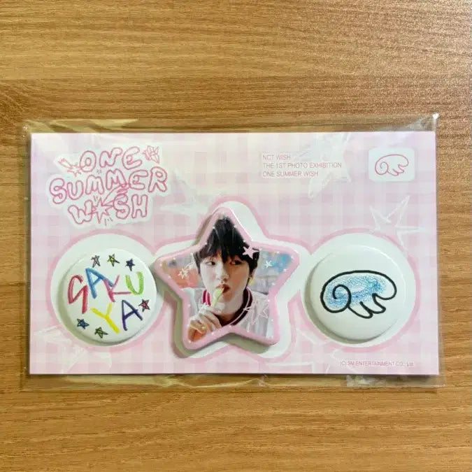 [SOLD OUT] 엔시티위시 사쿠야 전시회 핀버튼 미개봉