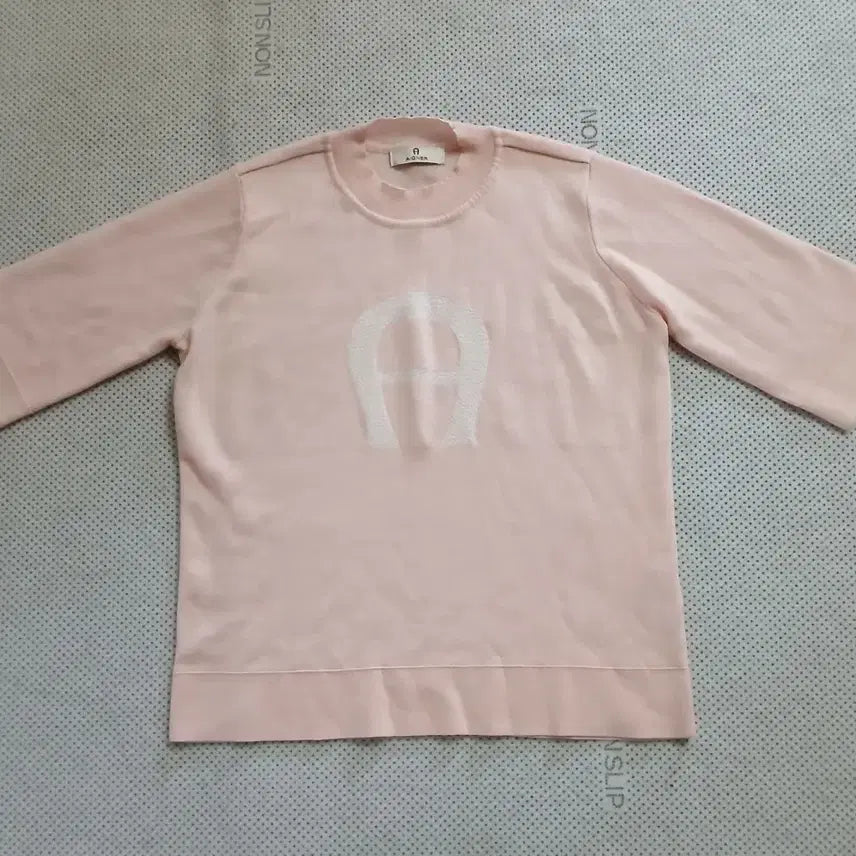 [SOLD OUT] 아이그너 핑크 반팔 티셔츠