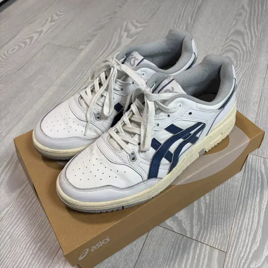 [BUNJANG] Asics EX89 White/Navy Sneakers / 아식스 EX89 (270)