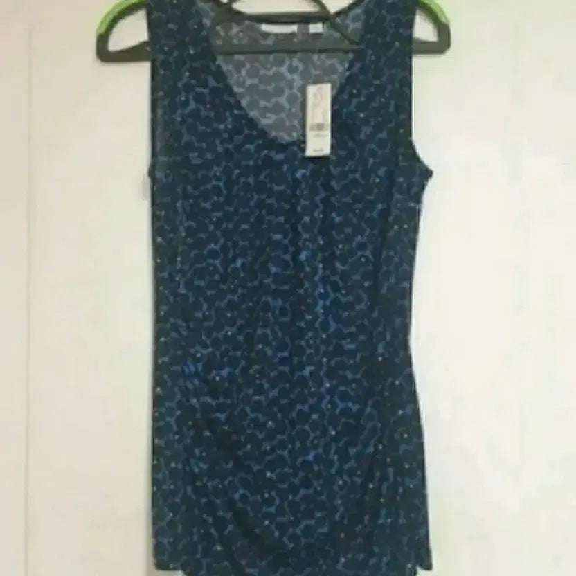 [BUNJANG] NY&amp;C Sleeveless Top / 택O 24.95달러 라벨있는 새상품 NY&amp;C 민소매 나시 M 민