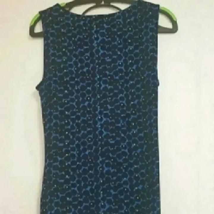[BUNJANG] NY&amp;C Sleeveless Top / 택O 24.95달러 라벨있는 새상품 NY&amp;C 민소매 나시 M 민
