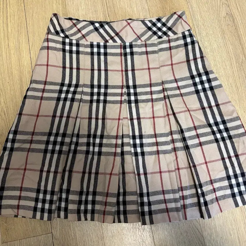 [BUNJANG] Burberry Tennis Skirt / 버버리 정품 00s 테니스스커트 25