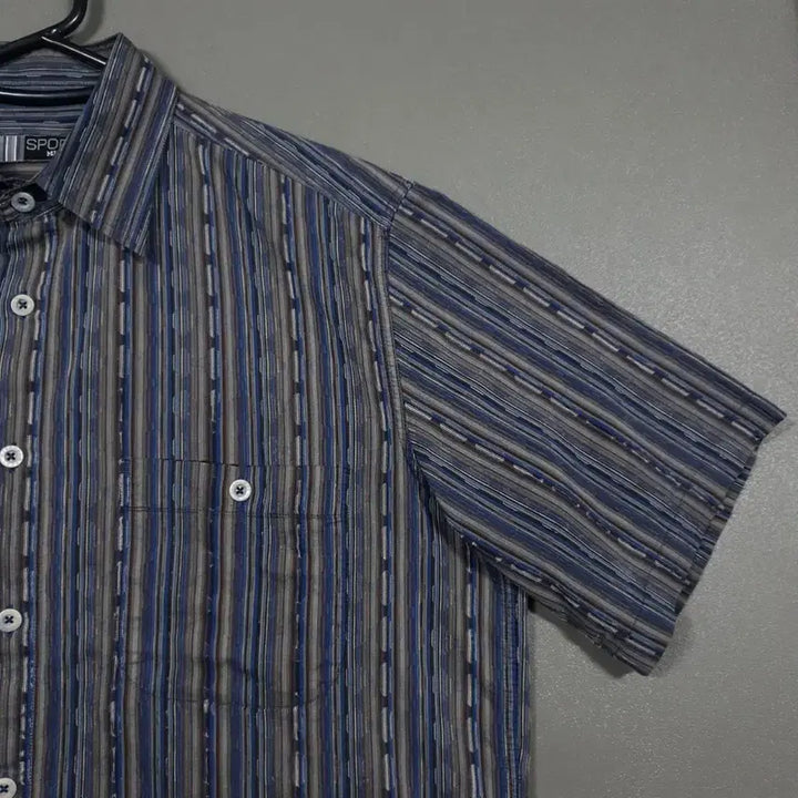 [BUNJANG] Missoni Sport 90s Multicolor Ethnic Short Sleeve Shirt L (100) / L (100) 미쏘니 스포츠 90s 멀티컬러 에스닉 멀티컬러 반팔 셔츠