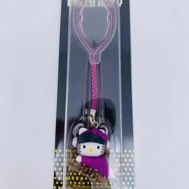 [BUNJANG] 8TRAINERS2 x Hello Kitty Collaboration Keychain / 에이트레인저2 x 헬로키티 콜라보레이션 키링