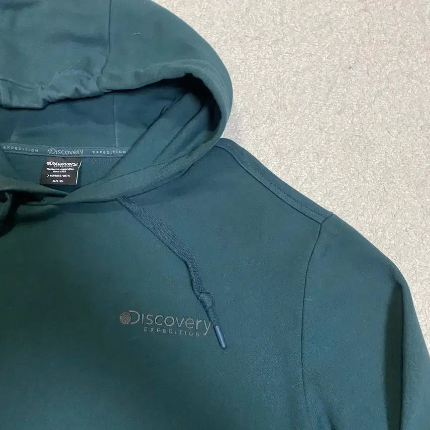 [BUNJANG] Discovery Green Hoodie 95 / 디스커버리 그린색 후드티 95