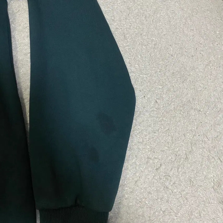 [BUNJANG] Discovery Green Hoodie 95 / 디스커버리 그린색 후드티 95