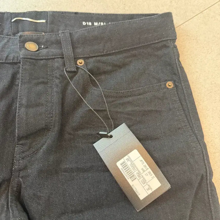 [BUNJANG] Saint Laurent Black Denim Pants Size 30 / 생로랑 블랙 데님 팬츠 새상품 30사이즈