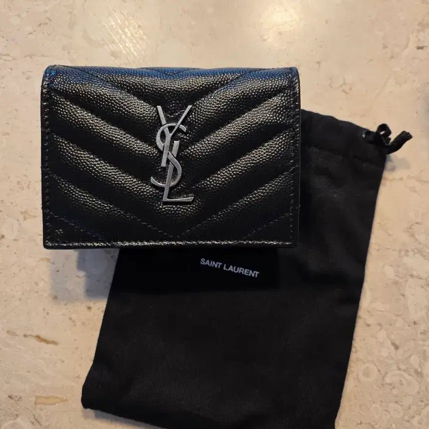 [BUNJANG] Yves Saint Laurent Black Leather Wallet / 정품 입생로랑 지갑