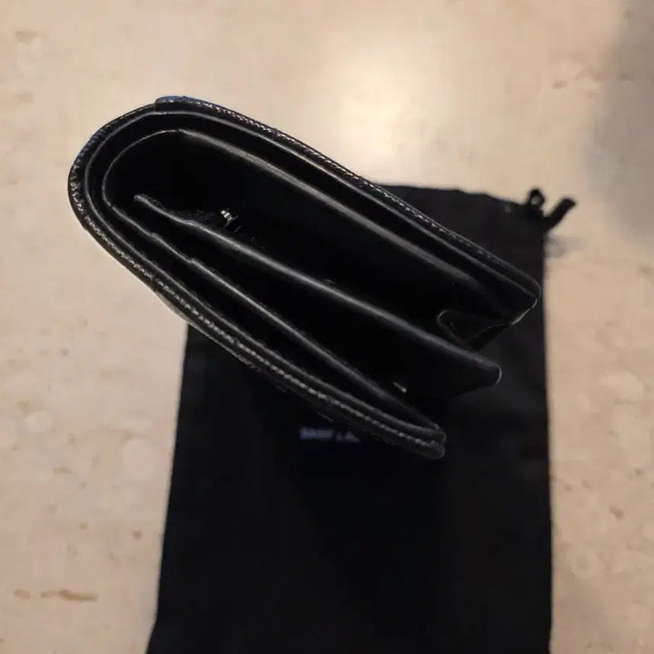 [BUNJANG] Yves Saint Laurent Black Leather Wallet / 정품 입생로랑 지갑