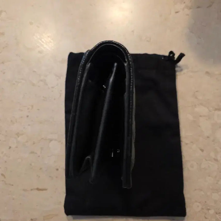 [BUNJANG] Yves Saint Laurent Black Leather Wallet / 정품 입생로랑 지갑