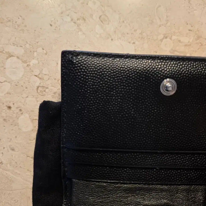 [BUNJANG] Yves Saint Laurent Black Leather Wallet / 정품 입생로랑 지갑