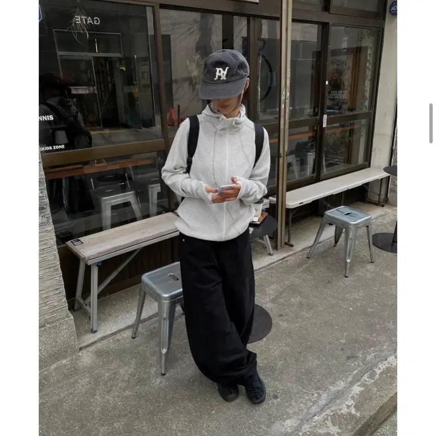 [SOLD OUT] 에이블리 문즈 스틱 절개 후드집업 백메란지