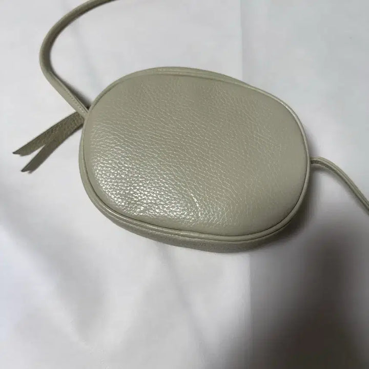[BUNJANG] Minitmute Ari Bag Ivory / 미닛뮤트 아리백 아이보리