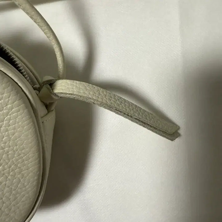 [BUNJANG] Minitmute Ari Bag Ivory / 미닛뮤트 아리백 아이보리