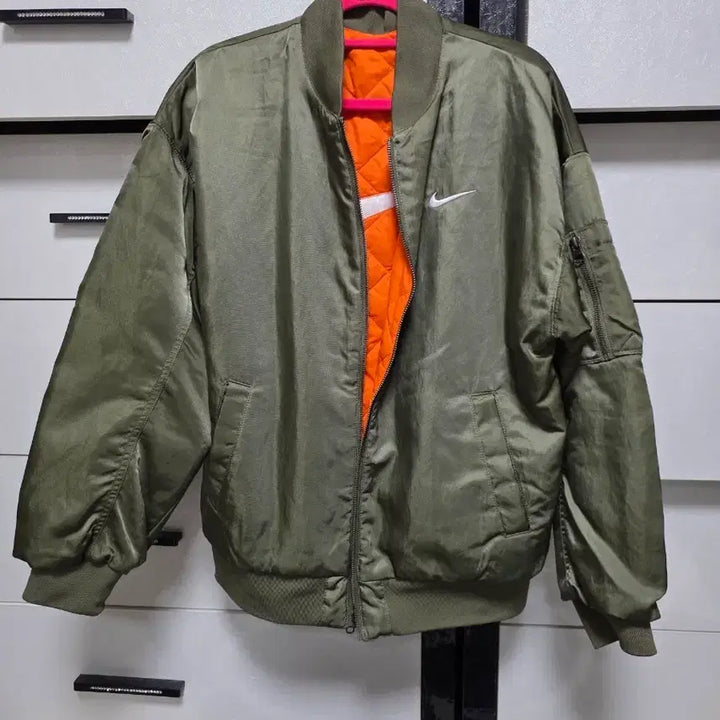 [BUNJANG] Nike Reversible Bomber Jacket / 나이키 카키색 리버시블 봄버 자켓