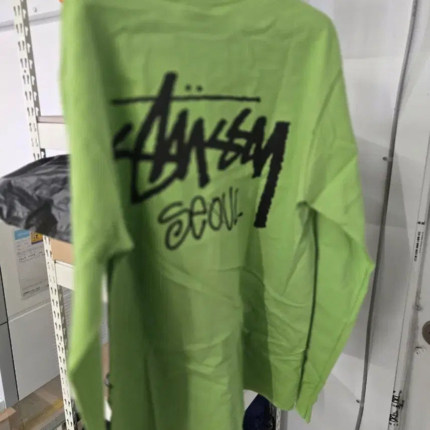 [BUNJANG] Stussy Seoul Exclusive Long Sleeve T-shirt (M) / 스투시 서울 한정 롱슬리브 M사이즈