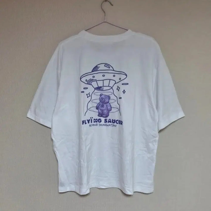 [BUNJANG] Embler UFO Bear T-shirt XL / 엠블러 UFO 곰돌이 티셔츠 XL