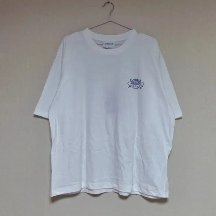 [BUNJANG] Embler UFO Bear T-shirt XL / 엠블러 UFO 곰돌이 티셔츠 XL