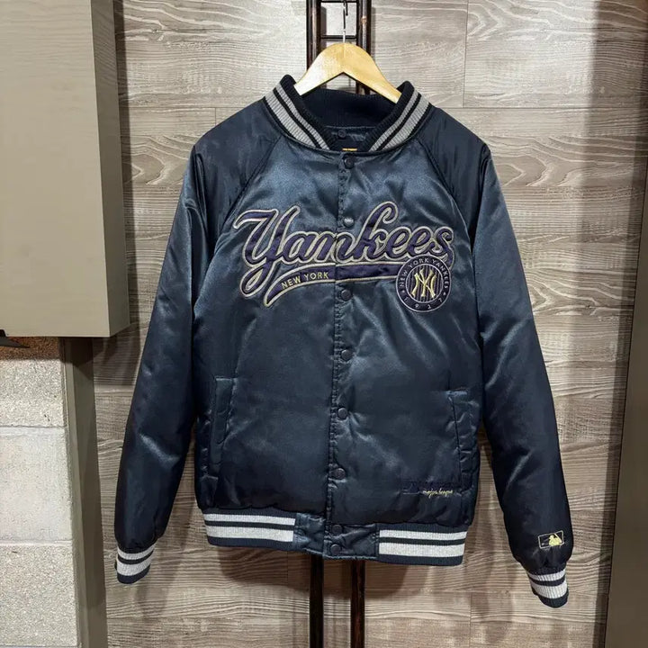 [BUNJANG] MLB Baseball Jacket / MLB 세팀 야구 점퍼 (np437