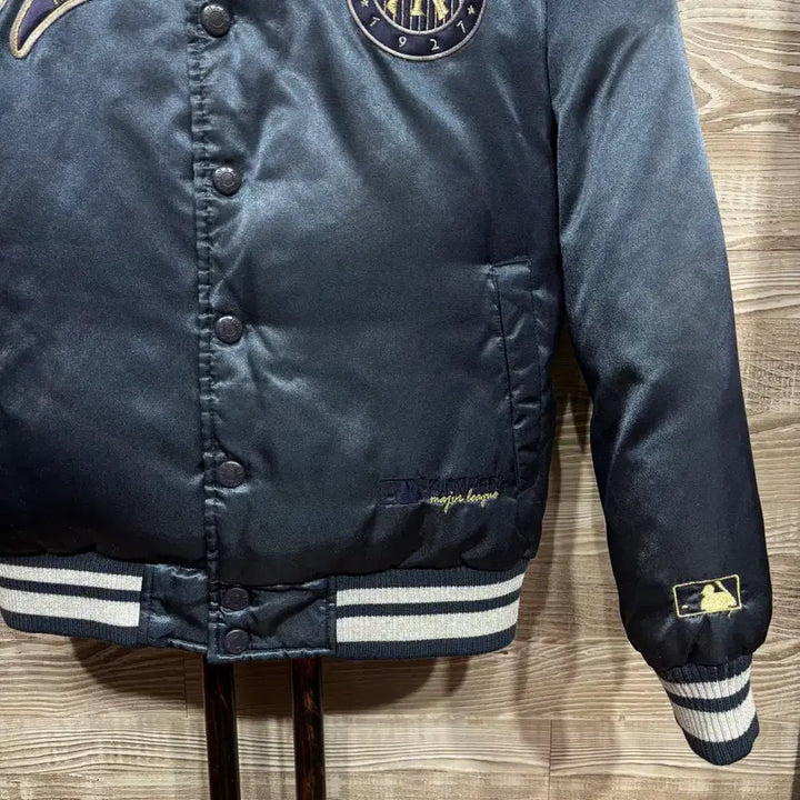 [BUNJANG] MLB Baseball Jacket / MLB 세팀 야구 점퍼 (np437