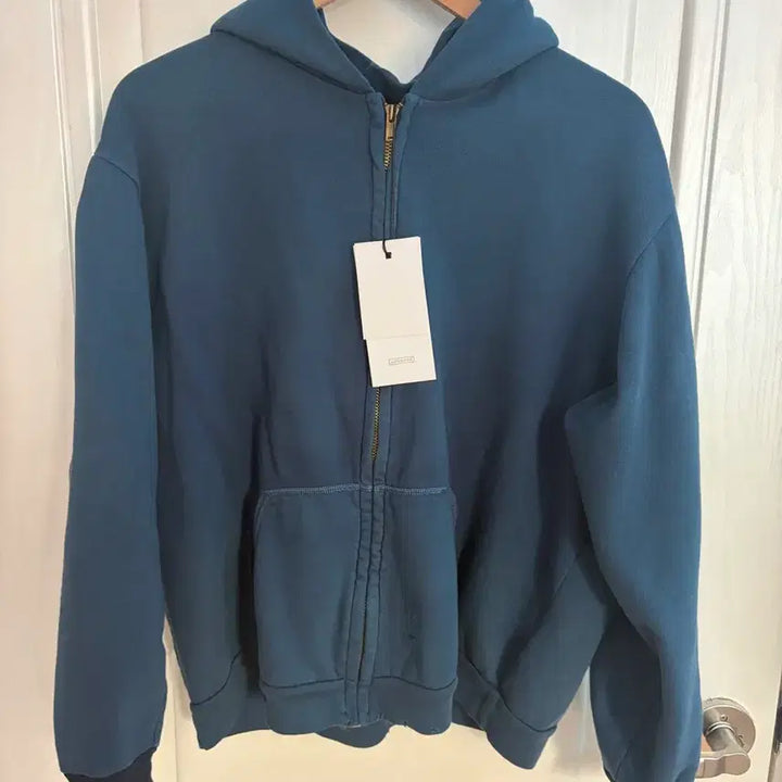 [SOLD OUT] [2]아프레쎄 26ss 라이트 빈티지 집업 새상품 네이비