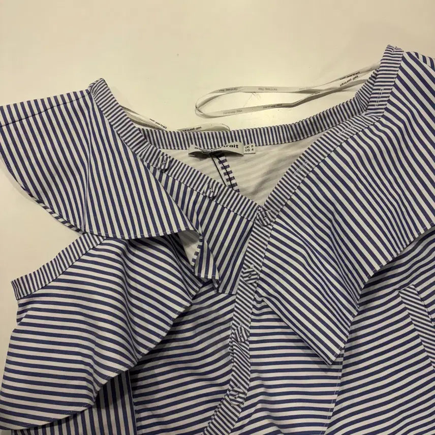 [BUNJANG] Self-Portrait Striped Frill Blouse / [S] 셀프포트레이트 스트라이프 프릴 블라우스