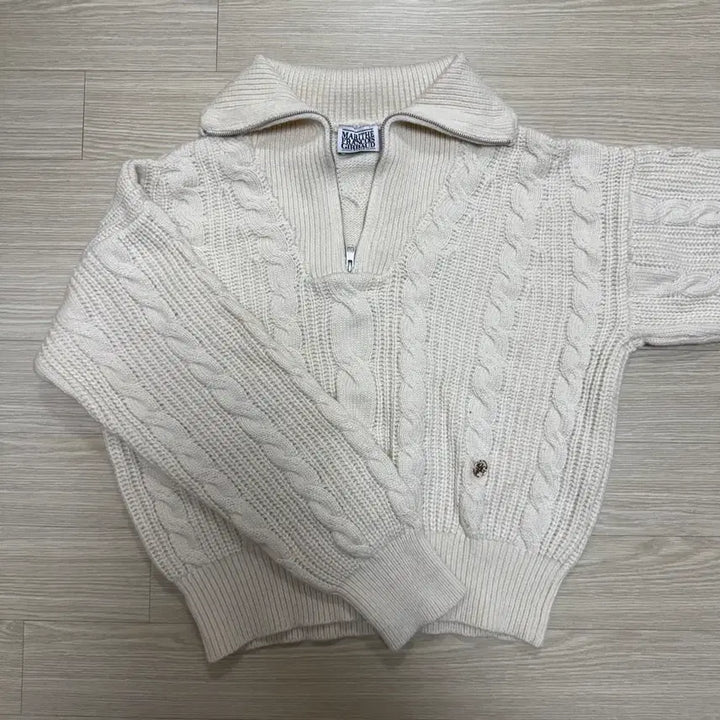 [BUNJANG] Marithe Knit Sweater / 마리떼 니트