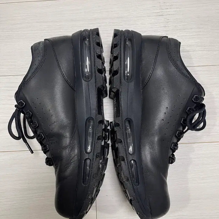 [BUNJANG] Nike Air Max Goadome Low Black Sneakers / 나이키 에어맥스 고아돔 로우 블랙 280