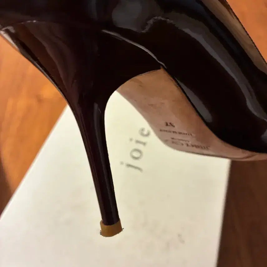 [BUNJANG] Jimmy Choo Burgundy Patent Leather Heels / 지미추 버건디 와인 8cm 힐 37사이즈