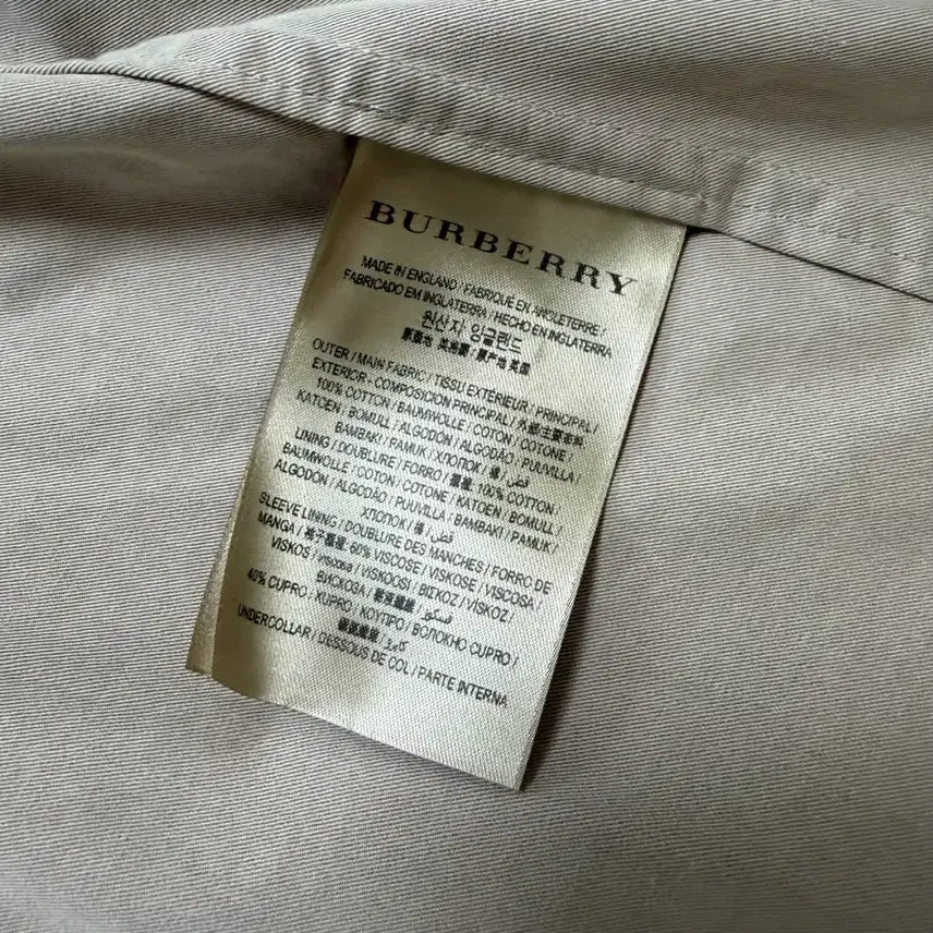 [SOLD OUT] [M] 버버리 하프 트렌치 코트 자켓
