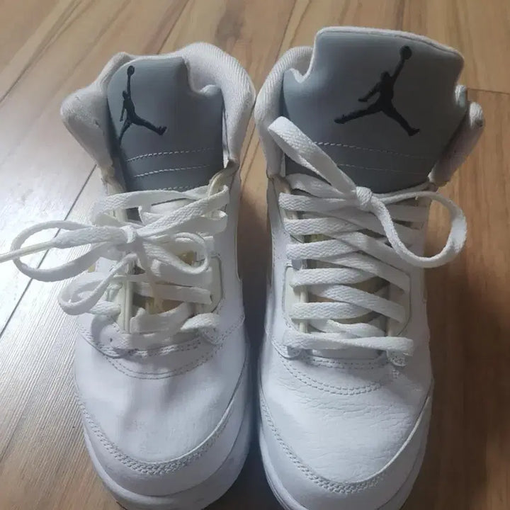 [BUNJANG] Jordan 5 White Sneakers / 조던5 화이트 운동화