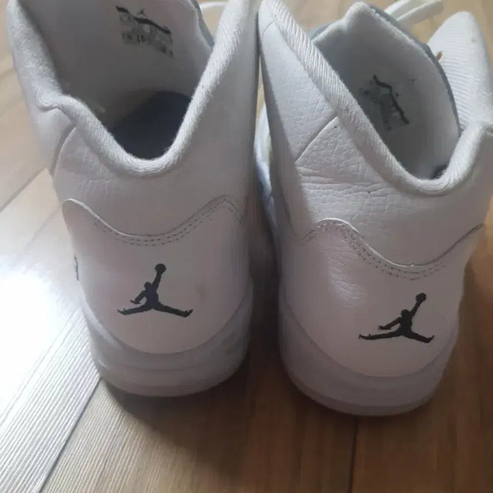 [BUNJANG] Jordan 5 White Sneakers / 조던5 화이트 운동화