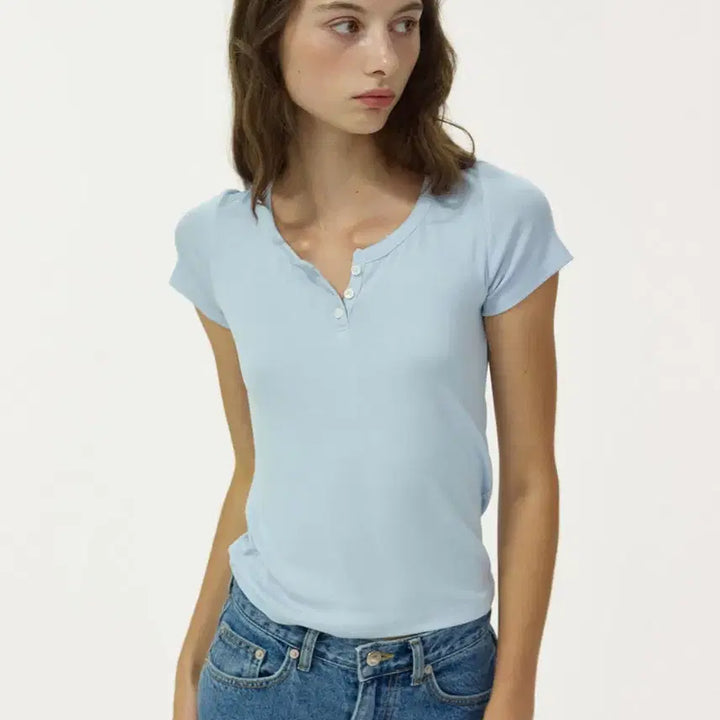 [SOLD OUT] 리본빛 ribbonbit fog button T-shirt 착용샷