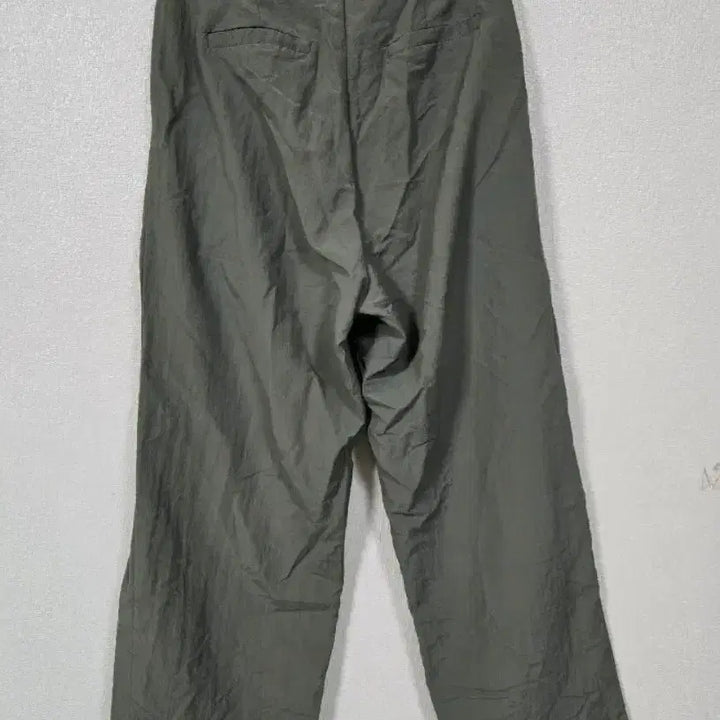 [BUNJANG] Khaki Tucked Wide Leg Pants / 카키색 핀턱 와이드바지