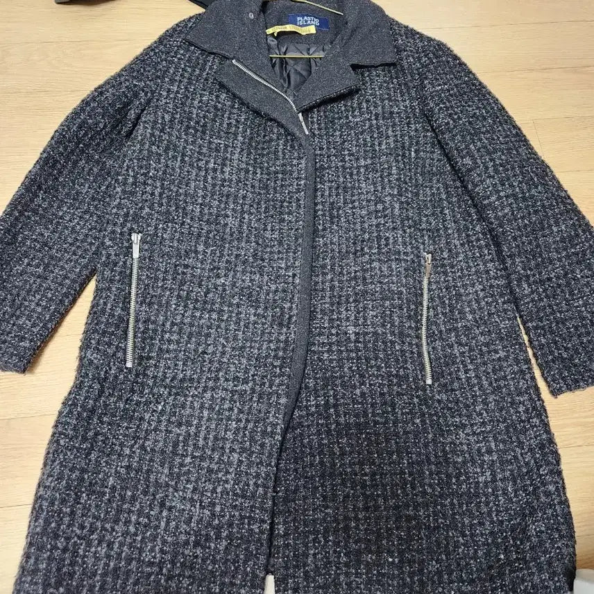 [SOLD OUT] 플라스틱 아일랜드 코트 초가성비 !!