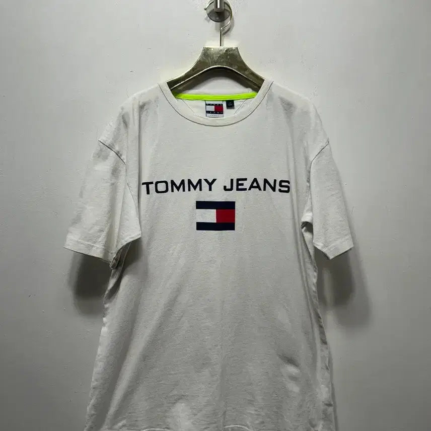 [SOLD OUT] 타미진스 흰색 반팔 티셔츠 S