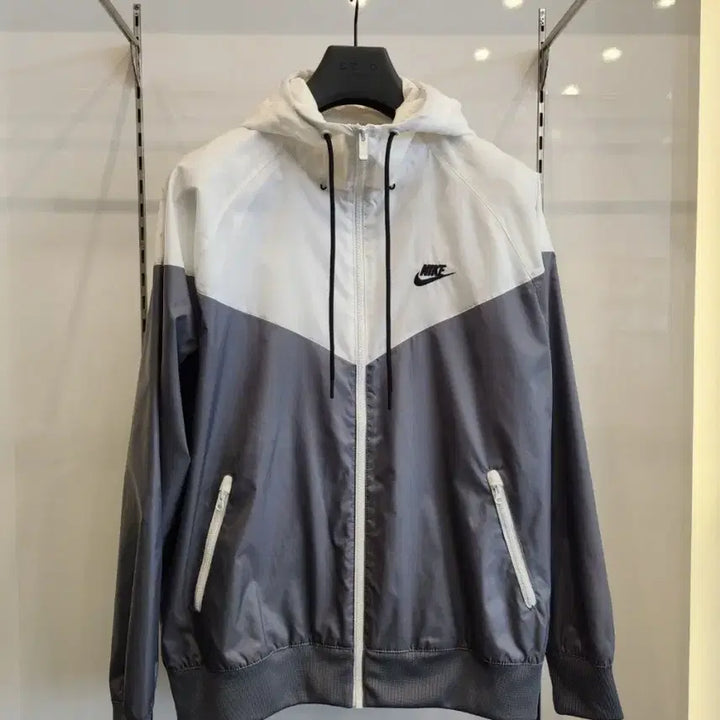 [BUNJANG] Nike Windrunner White/Grey Windbreaker XL / 나이키 윈드러너 화이트/그레이 바람막이XL