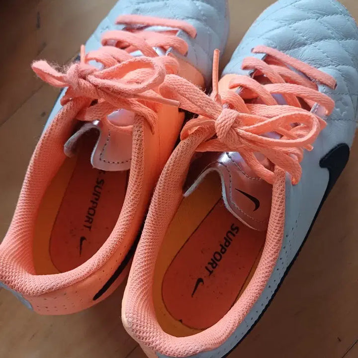 [BUNJANG] Nike Soccer Cleats Grey/Orange 215 / 나이키 축구화 회색/오렌지 215