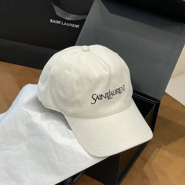 [BUNJANG] Saint Laurent Baseball Cap / 생로랑 모자
