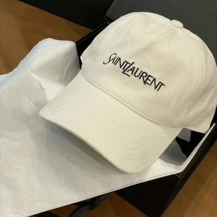 [BUNJANG] Saint Laurent Baseball Cap / 생로랑 모자