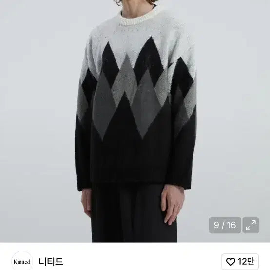 [BUNJANG] NITTED Bulky Brush Argyle Knit Sweater (Black) / 니티드 벌키 브러쉬 아가일 니트 BLACK