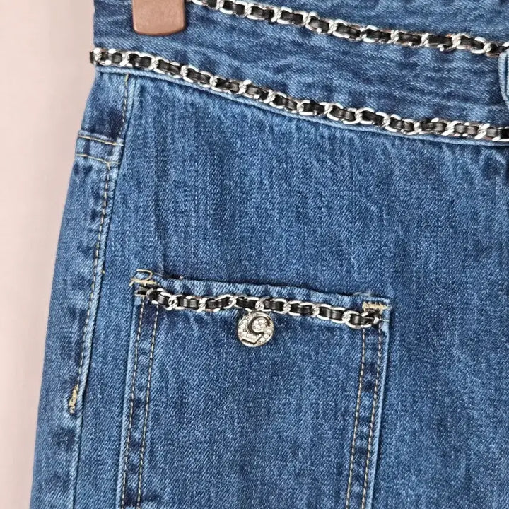 [BUNJANG] Chain Embellished High-Waist Semi-Wide Denim Pants / [무료배송]여성 M 체인 장식 하이웨이스트 세미 와이드 데님 팬츠 청바지