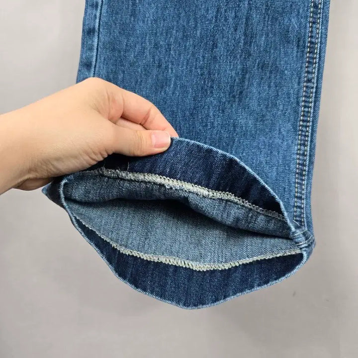 [BUNJANG] Chain Embellished High-Waist Semi-Wide Denim Pants / [무료배송]여성 M 체인 장식 하이웨이스트 세미 와이드 데님 팬츠 청바지