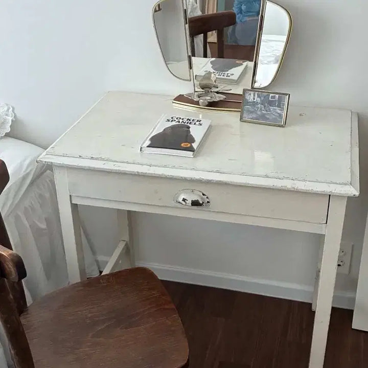 [BUNJANG] Vintage White European Table / 유럽 빈티지 화이트 테이블(마지막가격내림)