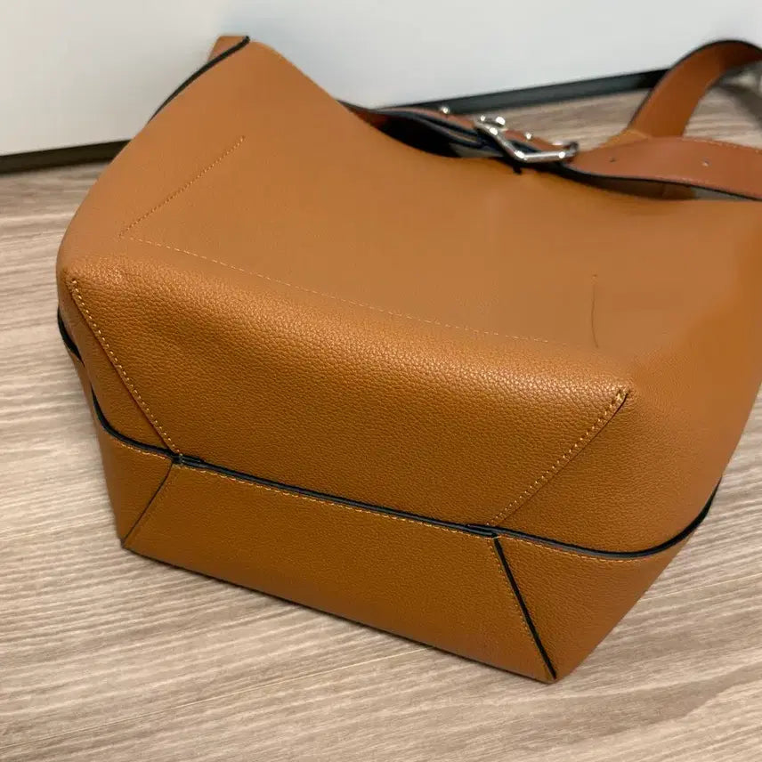 [BUNJANG] Brown Leather Bucket Shoulder Bag / 소가죽 브라운 가방 버킷백 숄더백
