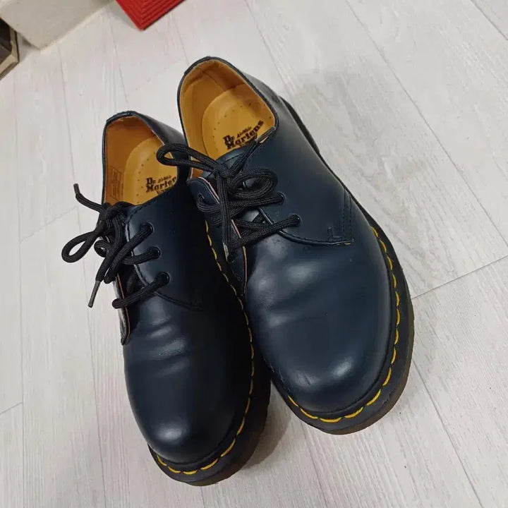 [BUNJANG] Dr. Martens 3-Hole Navy Shoes / 닥터마틴 스무스 3홀 네이비 UK6 250사이즈