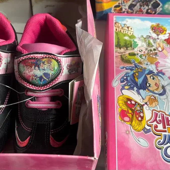 [BUNJANG] World Cup Twinkle Stars Twin Princesses Character Sneakers - Size 190 / 월드컵 신비한별의 쌍둥이공주 캐릭터 운동화 새상품
