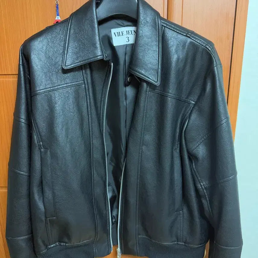[BUNJANG] VILE JEUNE Black Leather Jacket XL / VILE JEUNE빌젠 블랙 레더 자켓 XL