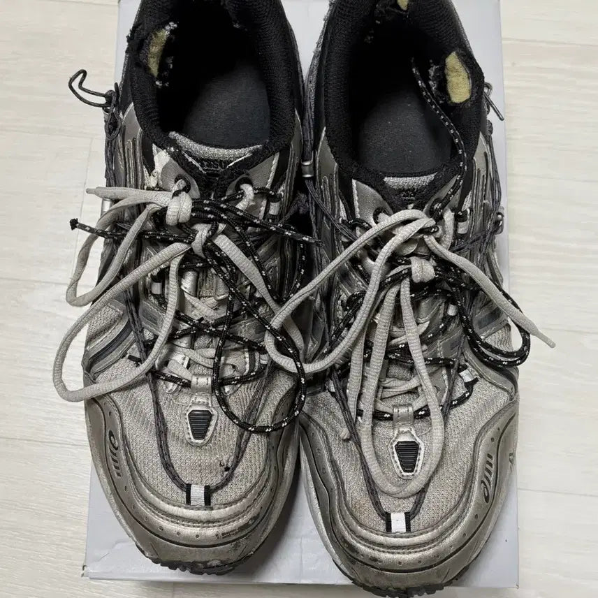 [BUNJANG] Asics x Andersson Bell Gel 1090 Glacier Gray Silver Sneakers / 아식스 X 엔더슨벨 젤 1090 글레이셔 그레이 실버
