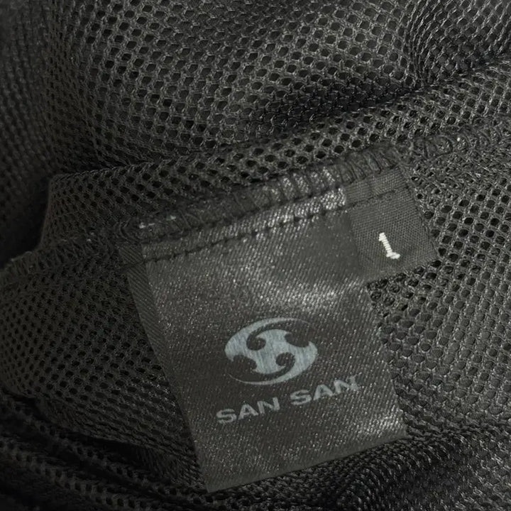 [BUNJANG] Sansan Gear Wave Pants 22SS Nylon Black Size 1 / 산산기어 웨이브 팬츠 22ss 나일론 블랙 1사이즈
